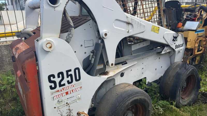 OmecoHub - BOBCAT S250